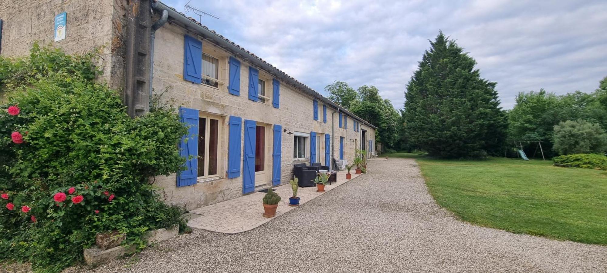 Chambres D'Hotes Entre Niort Et Marais Poitevin Bessines Екстер'єр фото
